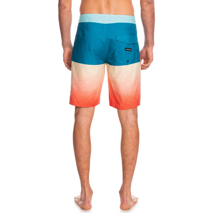 Pantaloneta - Quiksilver 20" (38)