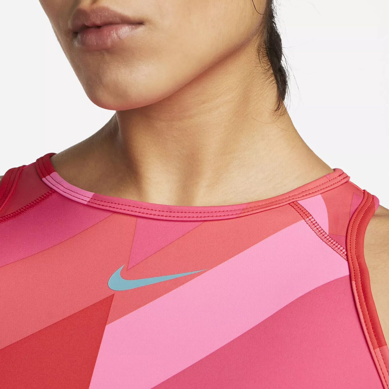 Blusa Deportiva - Nike (M)